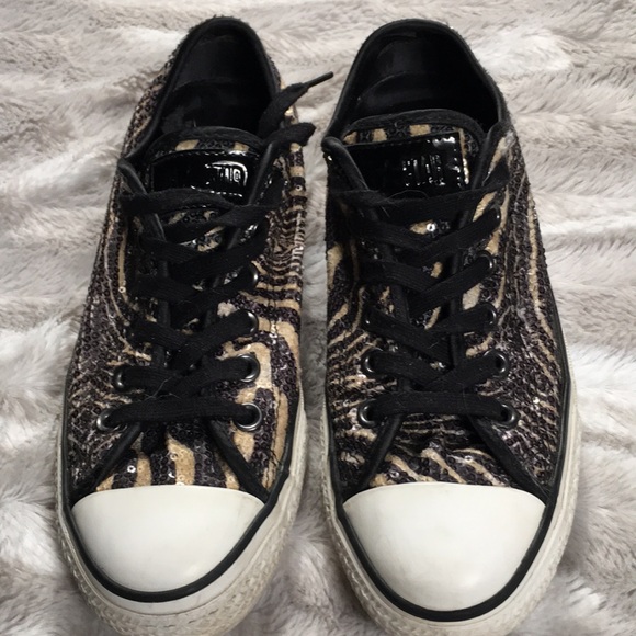 tiger print converse shoes